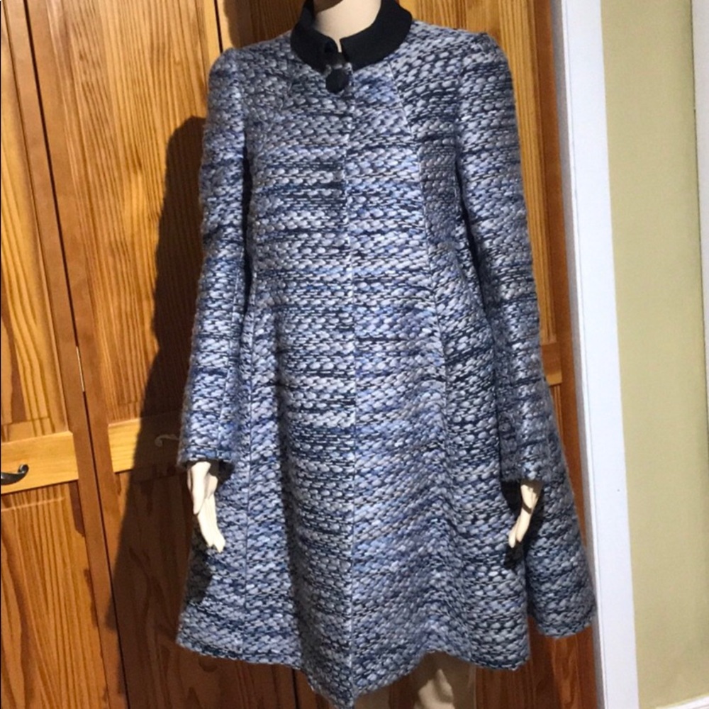 Emporio Armani wool coat. Made in Italy.